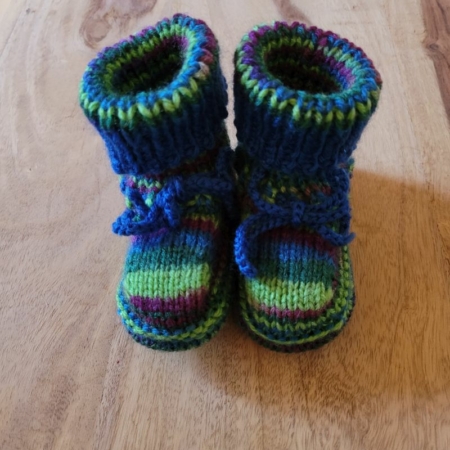 Babyschuhe Booties, handgestrickt, gestrickte Babyschuhe, Handarbeitseckle