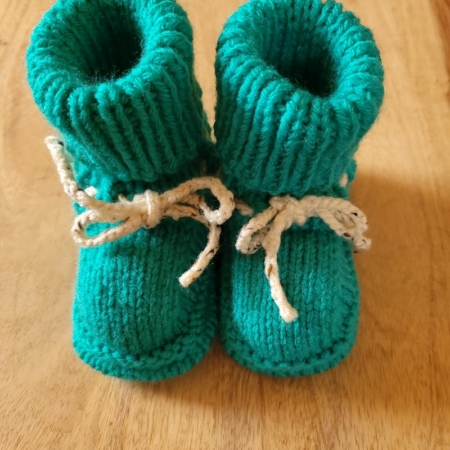 Babyschuhe Booties, handgestrickt, gestrickte Babyschuhe, Handarbeitseckle