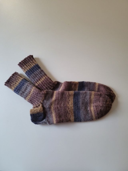 gestrickte Socken, handgestrickte Socken, Socken handgestrickt, Wollsocken, Handarbeitseckle